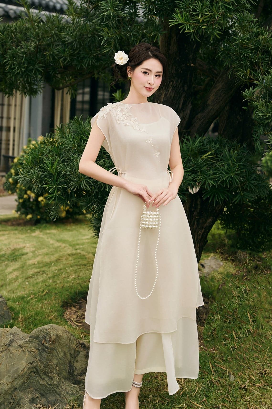 Áo dài cách tân Giai Điệp - S61A24Q005 ( không kèm quần )